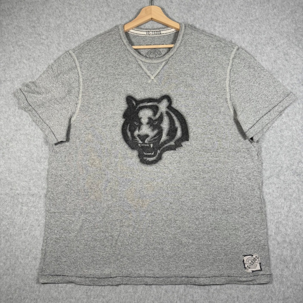 Retro Sport Reebok Cincinnati Bengals T-Shirt Mens 2XL Gray Tiger Head Flocked